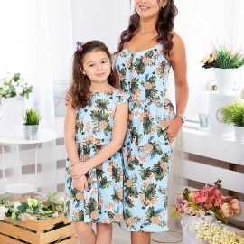 Комплект платьев для мамы и дочки 