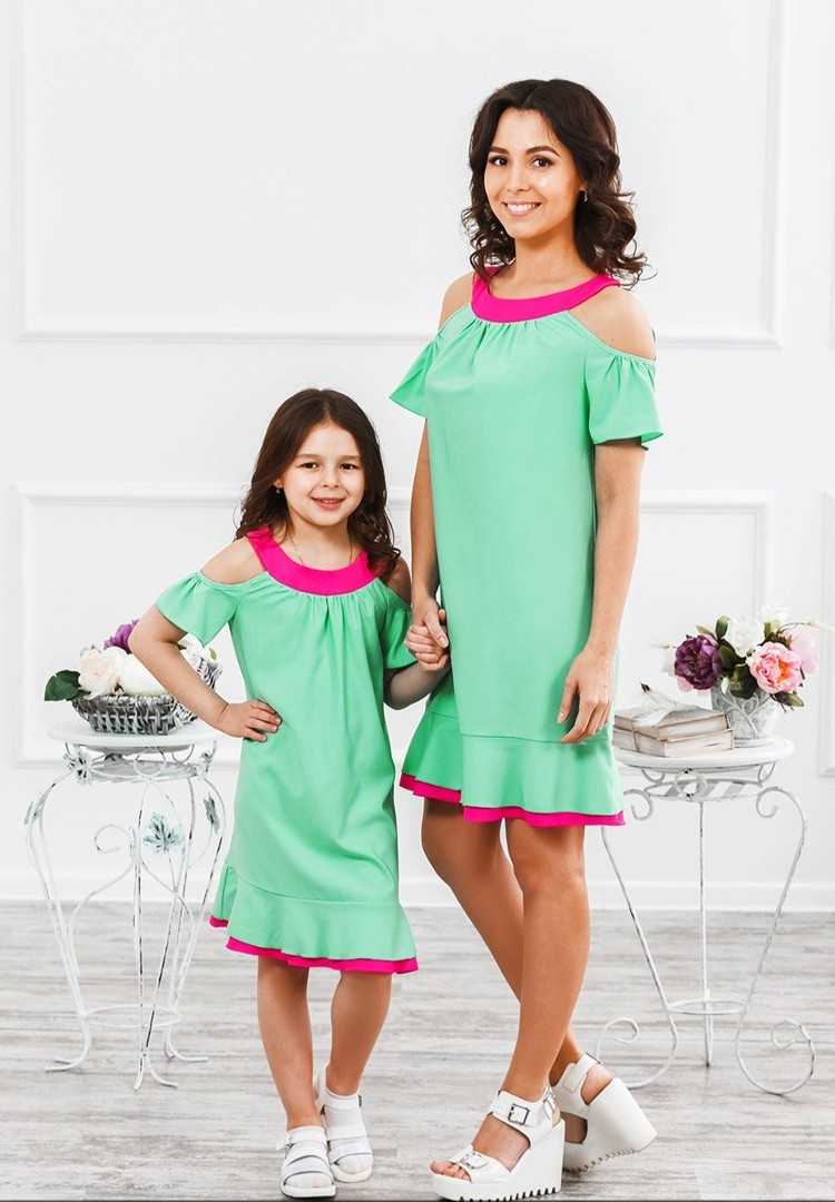 Комплект мама и дочка платья