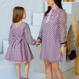 Нарядные платья в одном стиле для мамы и дочки 